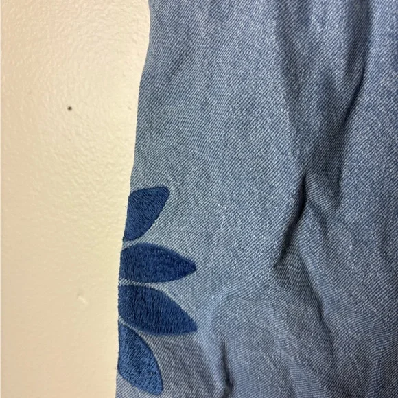 Urban outfitters Floral Embroidered Denim Jeans - Picture 10 of 10